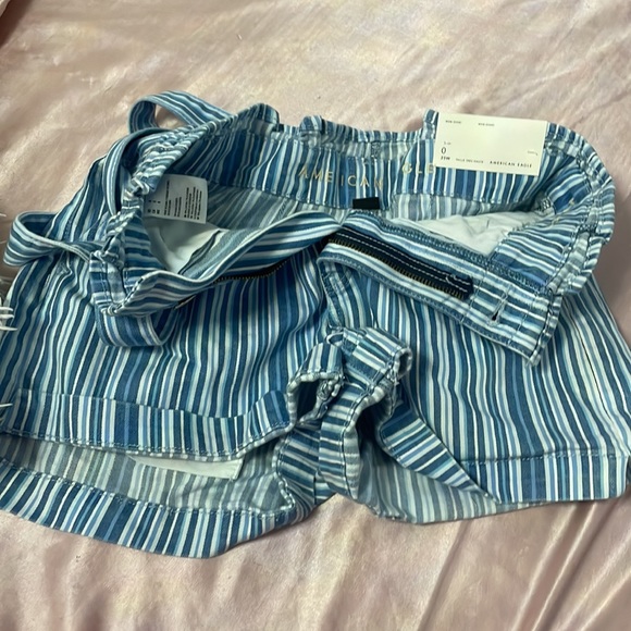 American Eagle Jean shorts - Picture 3 of 5